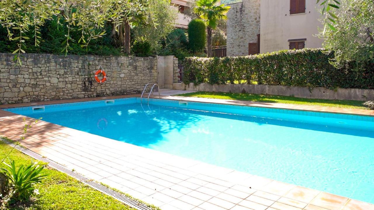 Ulivi Beth'S House Apartment Brenzone sul Garda Bagian luar foto