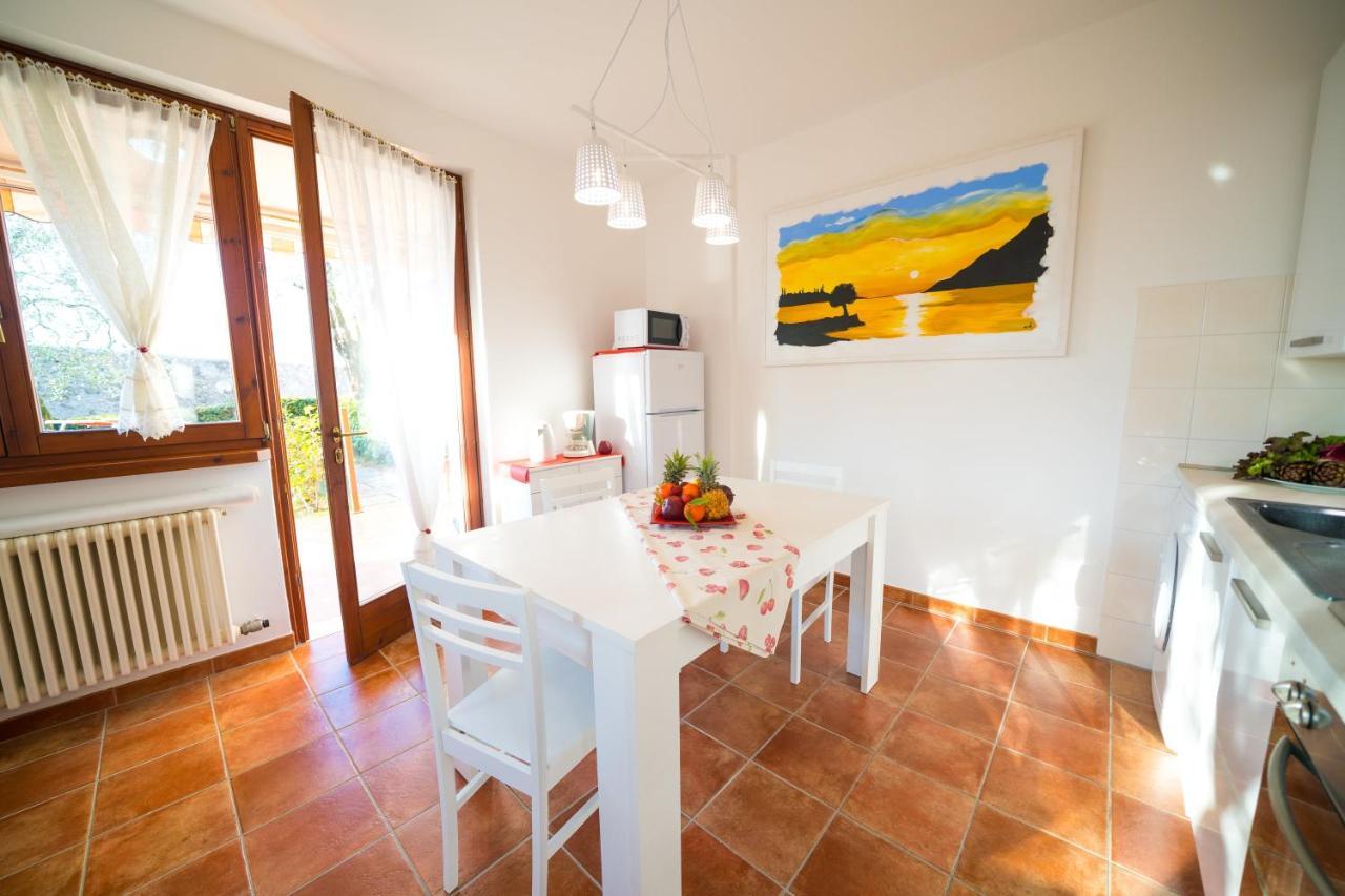 Ulivi Beth'S House Apartment Brenzone sul Garda Bagian luar foto